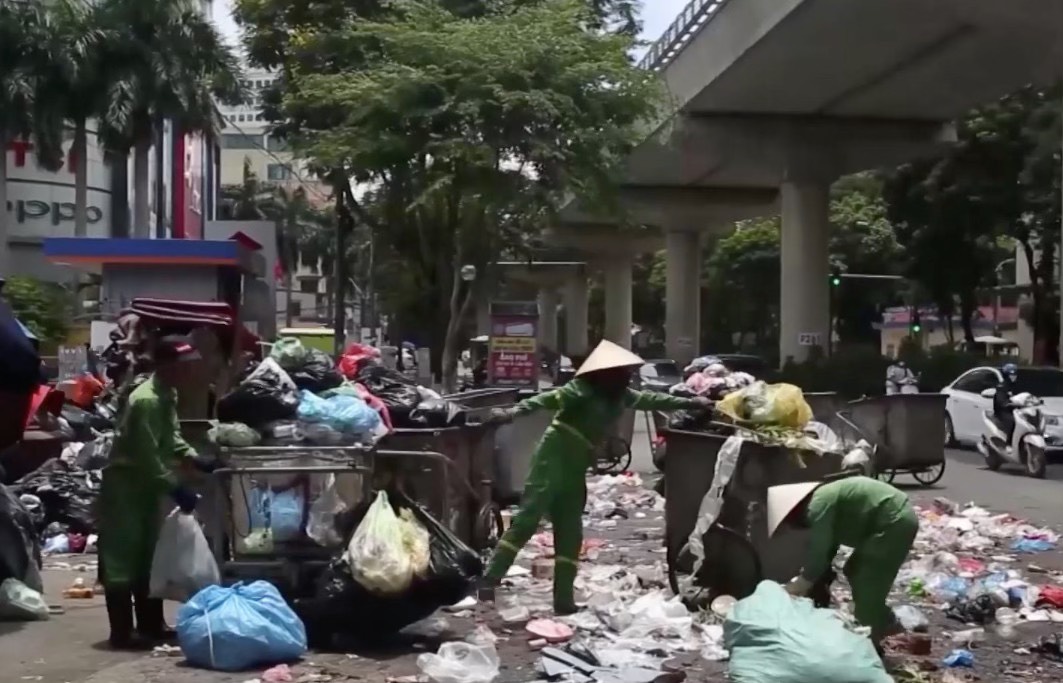 Cần hoàn thiện quy trình thu gom rác tại nguồn