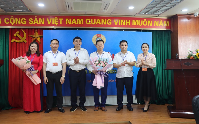 Đại hội Công đoàn Tạp chí Tài nguyên và Môi trường nhiệm kỳ 2023-2028 thành công tốt đẹp