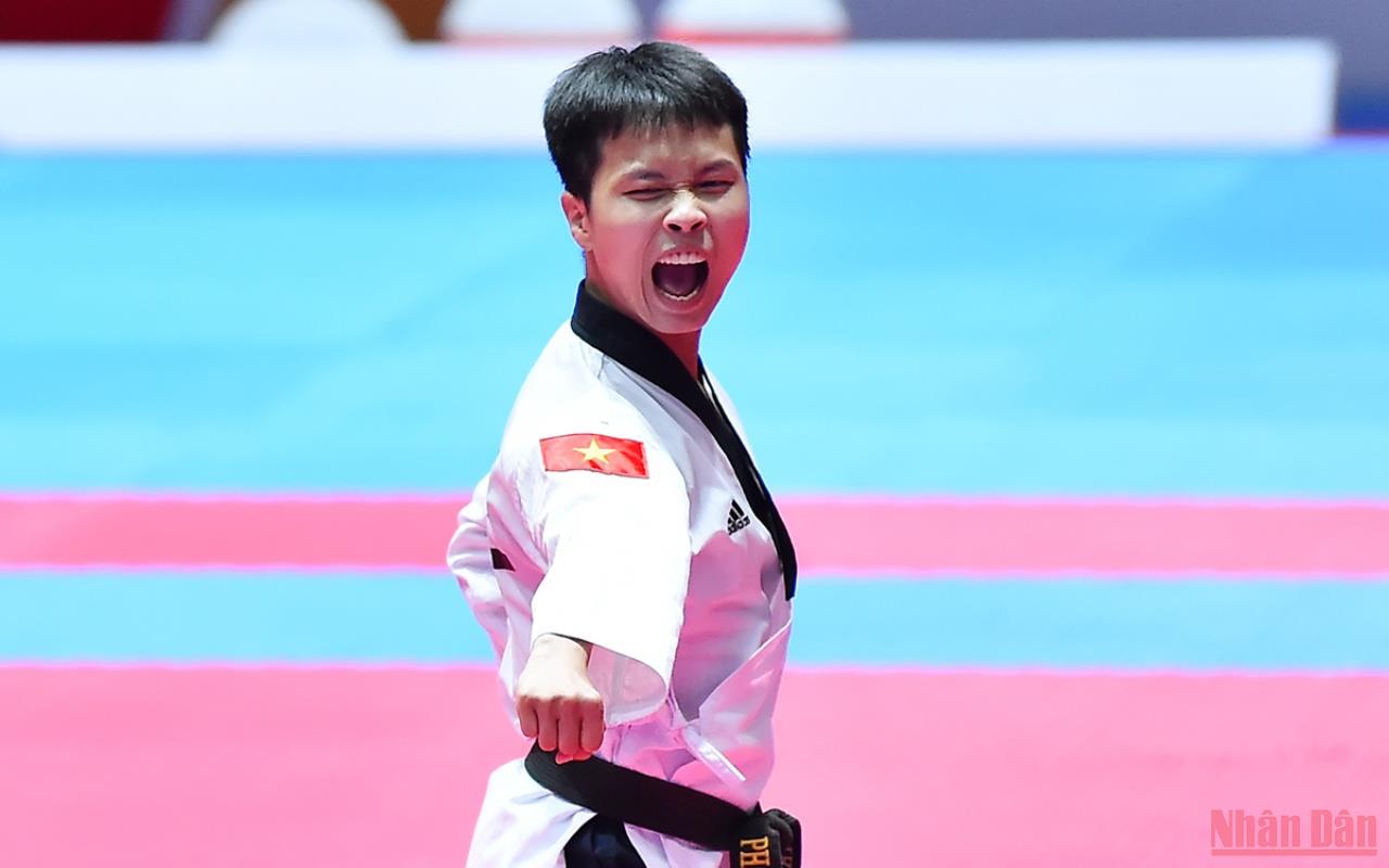 Phút giây hạnh phúc của đội tuyển Taekwondo Việt Nam tại SEA Games 31