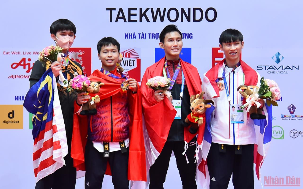 Phút giây hạnh phúc của đội tuyển Taekwondo Việt Nam tại SEA Games 31