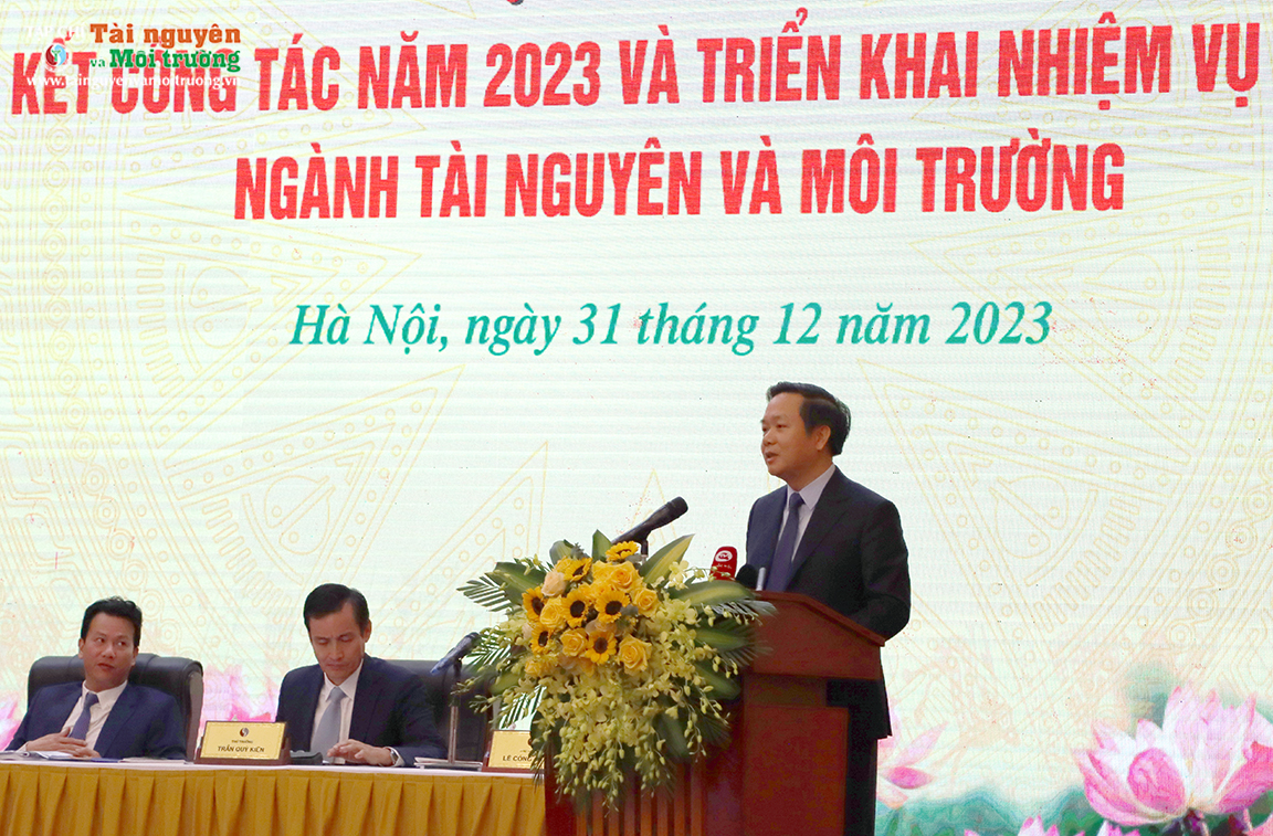 Hội nghị tổng kết công tác năm 2023 và triển khai nhiệm vụ năm 2024 ngành Tài nguyên và Môi trường