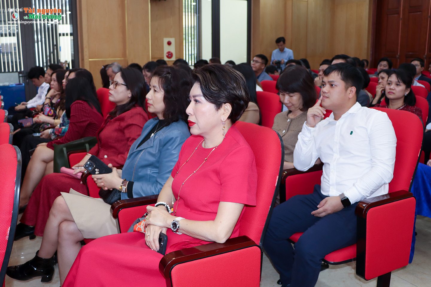 Gặp mặt Giáo sư, Phó Giáo sư, Tiến sĩ các đơn vị thuộc Bộ Tài nguyên và Môi trường khu vực phía Bắc