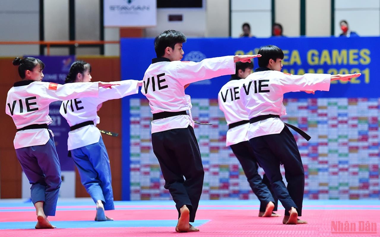 Phút giây hạnh phúc của đội tuyển Taekwondo Việt Nam tại SEA Games 31