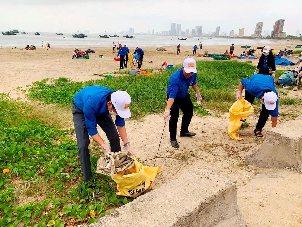 Việt Nam hành động vì “Thành phố sạch, Đại dương xanh”