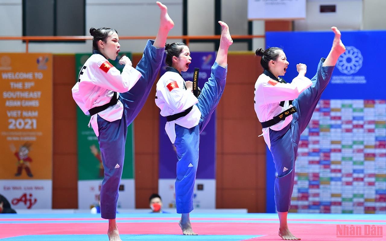 Phút giây hạnh phúc của đội tuyển Taekwondo Việt Nam tại SEA Games 31