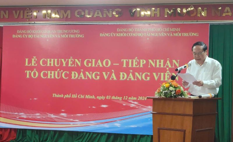 Đảng bộ Bộ TN&MT tổ chức lễ chuyển giao - tiếp nhận tổ chức đảng, đảng viên