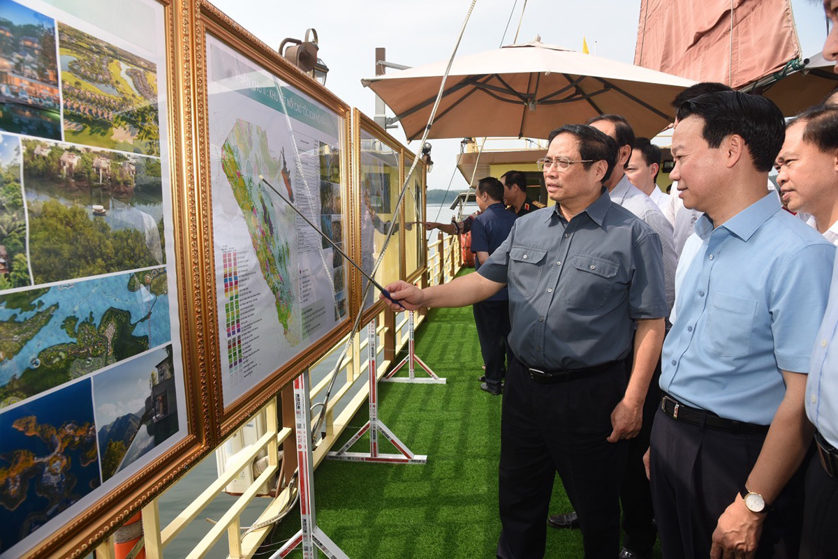 Nhà lãnh đạo kiên định mục tiêu, chỉ đạo linh hoạt, mạnh dạn quyết đáp