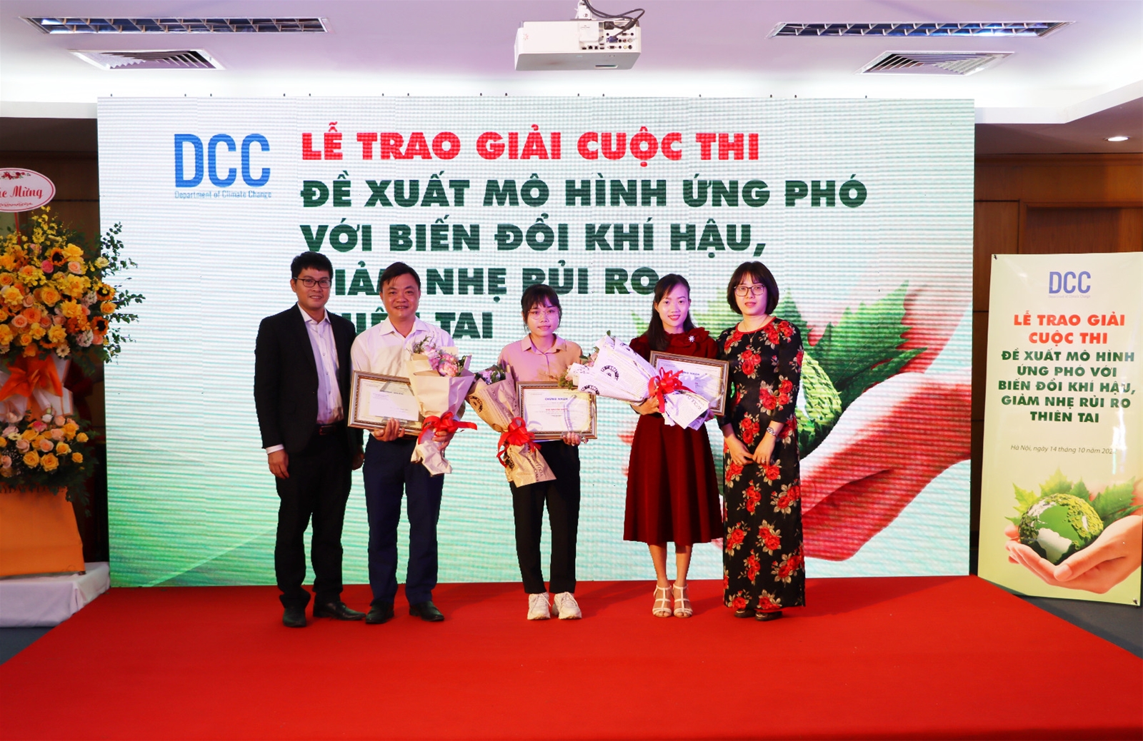 23 tác phẩm đoạt giải tại Cuộc thi “Đề xuất mô hình ứng phó với biến đổi khí hậu, giảm nhẹ rủi ro thiên tai