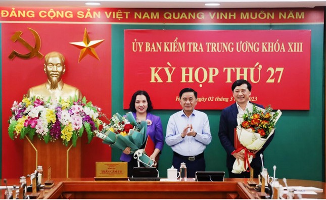 Bộ Chính trị chuẩn y hai tân Phó Chủ nhiệm Ủy ban Kiểm tra Trung ương