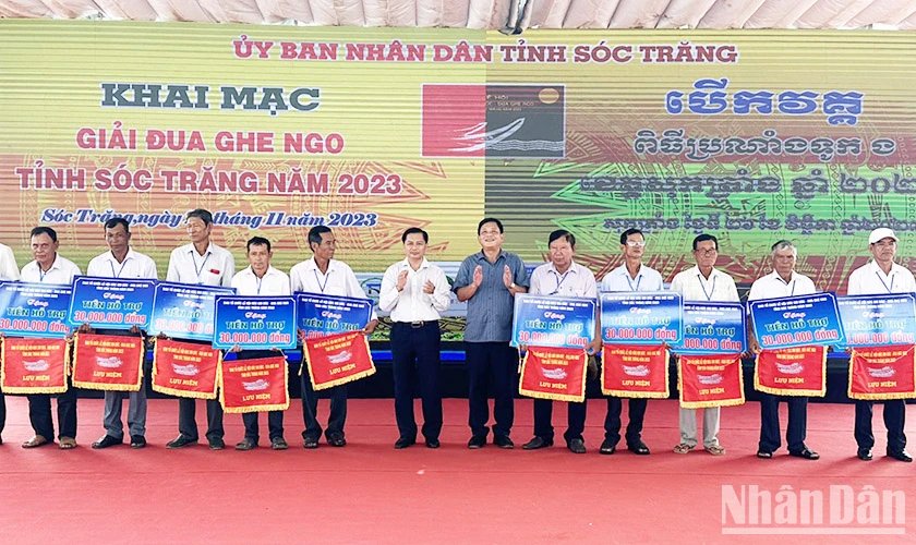 Sôi động giải Đua ghe Ngo tỉnh Sóc Trăng năm 2023