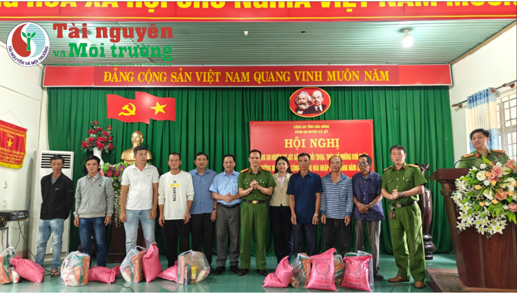 Đắk Nông: Công an huyện Cư Jút tổ chức tọa đàm hỗ trợ người hoàn lương tái hòa nhập cộng đồng