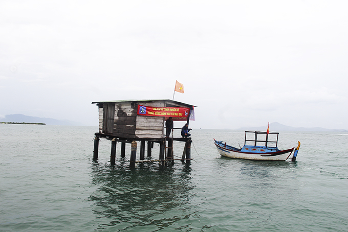 Khu bảo vệ hệ sinh thái biển Rạn Trào: Ngư dân được tự bảo vệ nguồn lợi