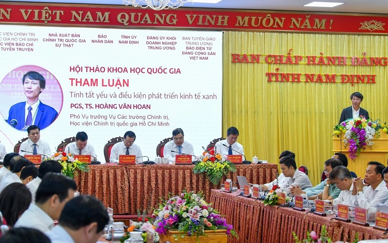 ‘Phát triển kinh tế xanh - Lý luận và thực tiễn’