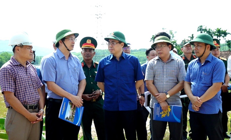 Quảng Ngãi chủ động ứng phó với điểm sạt lở, đảm bảo an toàn cho người dân