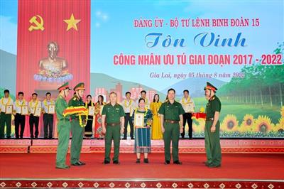 Binh đoàn 15: Xây dựng thế trận lòng dân vững chắc trên vùng biên giới