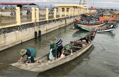 Thừa Thiên - Huế: Chung tay bảo vệ tài nguyên biển