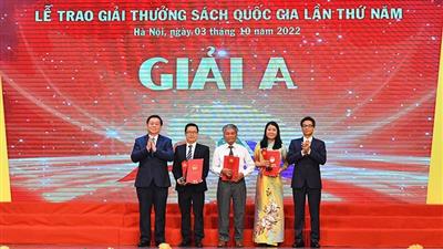 “Hoàng Việt nhất thống dư địa chí” giành giải A duy nhất Sách quốc gia